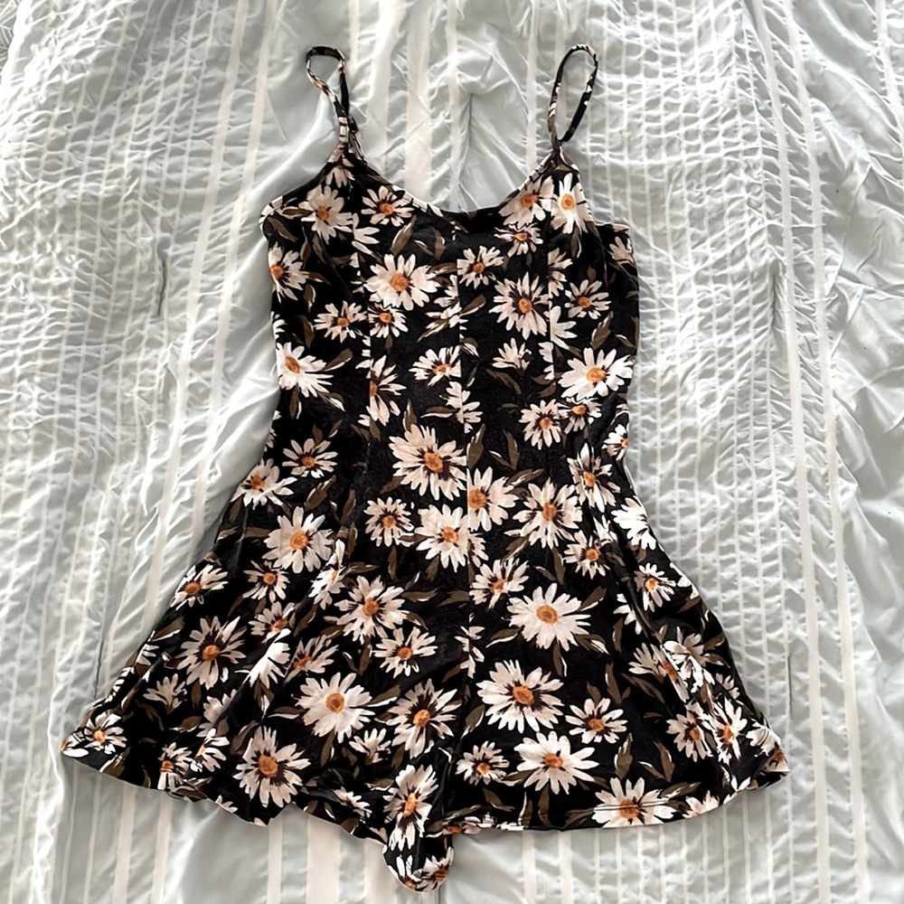 Daisy Print Romper